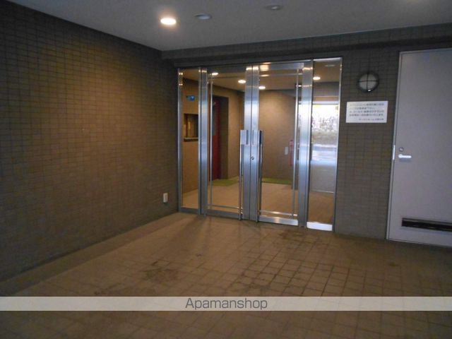 アーバンホームズ国分寺の玄関写真