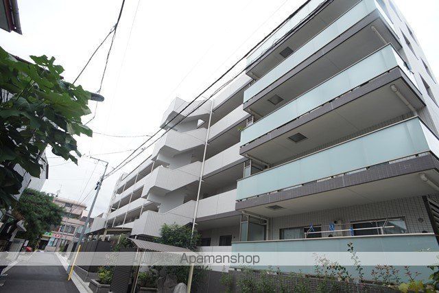 プレシス市谷台町坂の外観写真