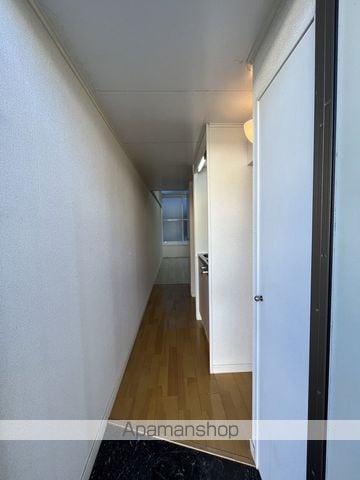 富山地鉄富山港線 奥田中学校前駅 徒歩11分 2階建 築29年の内装写真