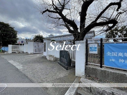 ベイフラット南太田[1R/16.01m2]の周辺5