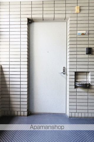 レジデンス伊月の玄関写真