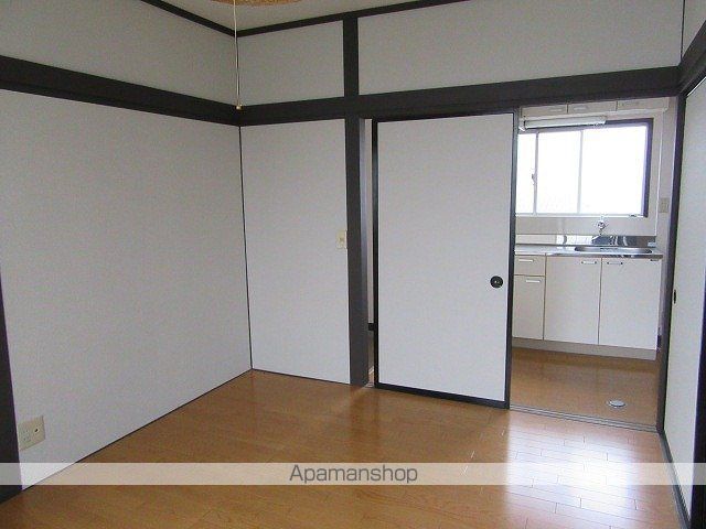 コーポ秀峰Cの内装写真