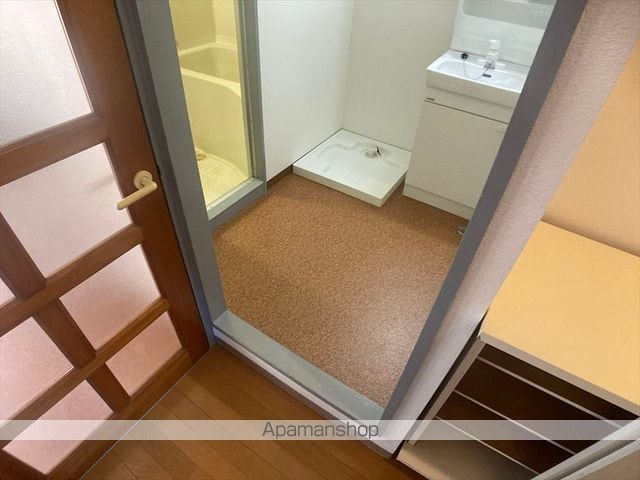 コットンハイツ東大沼の内装写真
