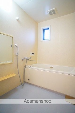 ヴェルチュ金山の内装写真