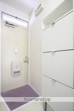 愛媛県松山市桑原５丁目[1K/22.68m2]の玄関