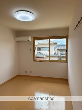 コンフォール泉　Ｂ棟[2LDK/68.4m2]の内装2