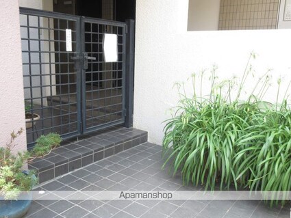 ガーデンヴィラⅡ[1K/25m2]のエントランス1