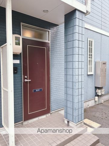 ソフィアコートBの玄関写真