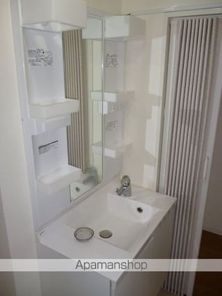 和歌山県和歌山市三木町中ノ丁[2DK/45.57m2]の洗面所