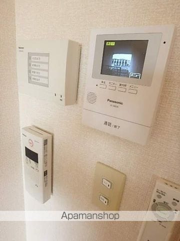 リビングタウン明ヶ島Aの内装写真