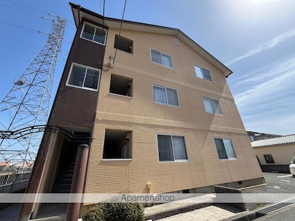 グレイオーク[2DK/48m2]の外観1