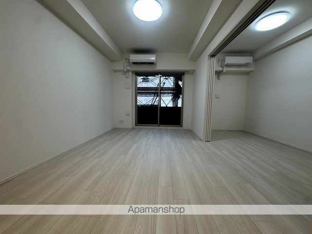 DRAW上本町の内装写真