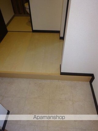 和歌山県和歌山市西高松１丁目[1LDK/37.35m2]の玄関