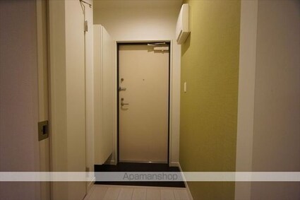 ＳＱＵＡＲＥ中村区役所[1R/26.2m2]の玄関