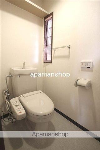 クイーンズコートAWAZAの内装写真