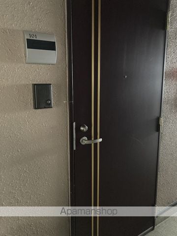 グランリーオ大川前の玄関写真