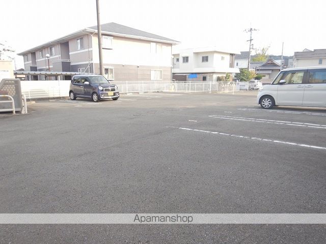 ラヴィアン コートのその他写真