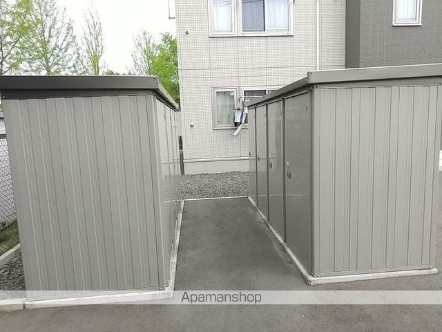セザール川沿の外観写真
