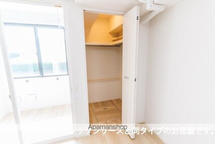 「仮称」古川小泉アパートＣ[1K/31.66m2]の収納