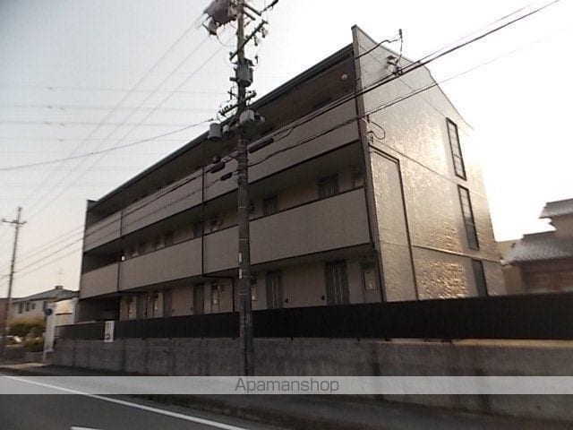 レオパレスSKYROOMの外観写真