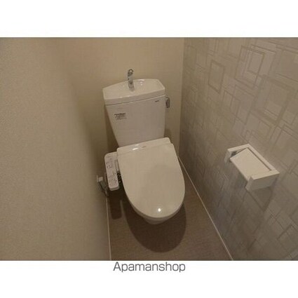 愛知県名古屋市北区下飯田町３丁目[1K/21.72m2]のトイレ