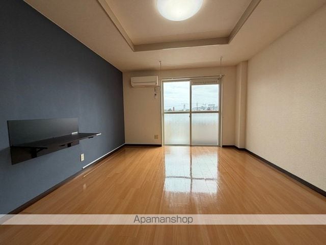 クレセントハウス・七瀬の内装写真