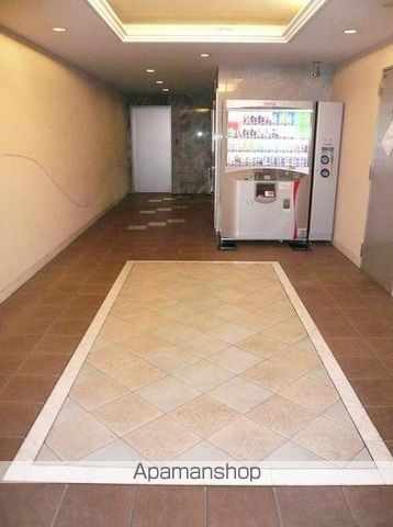 【横浜市中区野毛町のマンションの写真】