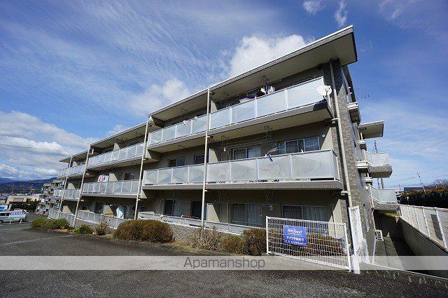杉山第二マンションの外観写真