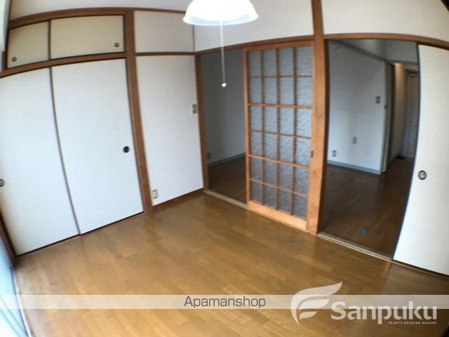 ブラウンハイツ萱町の内装写真