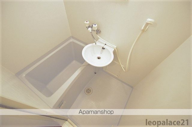 レオパレスHOPE京坪の内装写真