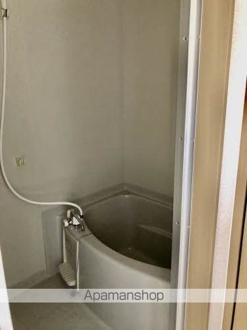 ヴィクトワール花岡I棟の内装写真