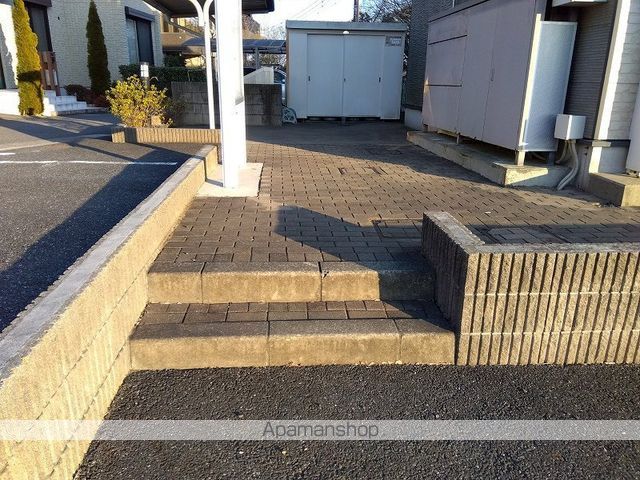 レオパレス入ノ郷の玄関写真