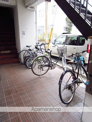 コーポ懐石舎[1R/23m2]の周辺2