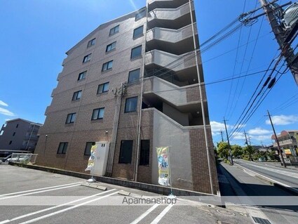 ファミールＤＡＮ[3LDK/66.08m2]の外観2