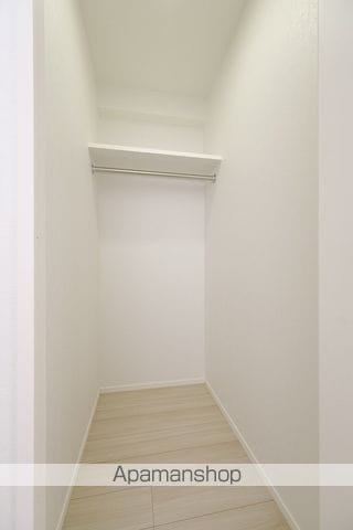 エンクレスト博多駅南FITの内装写真
