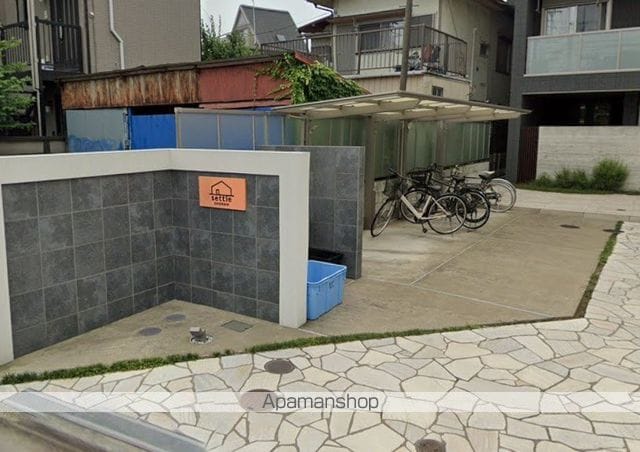SETTLE湘南の玄関写真