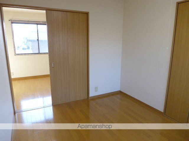 パープルの内装写真