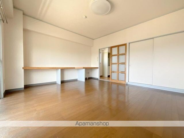 プレアール高松西町[1DK/36.1m2]のリビング・居間