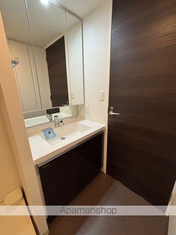 レジディア三軒茶屋IIIの内装写真