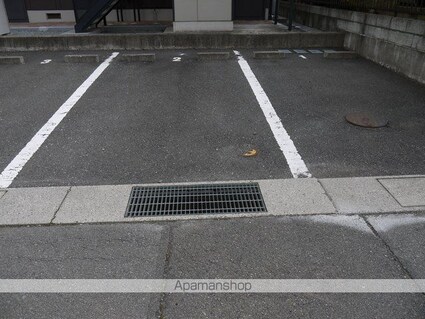 イデア[1DK/32.24m2]の駐車場