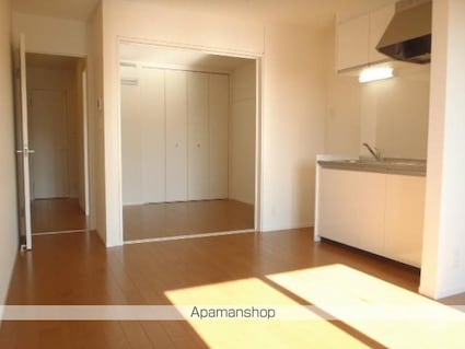 ウィステリア世田谷[1LDK/38.62m2]のリビング・居間2