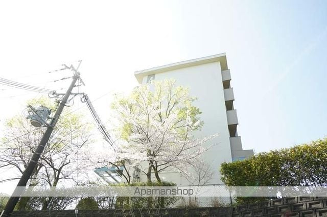 陽和台第4住宅4号棟の外観写真