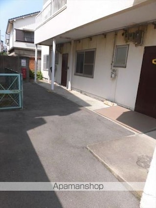 和歌山県和歌山市本町９丁目[2DK/39.66m2]のエントランス1