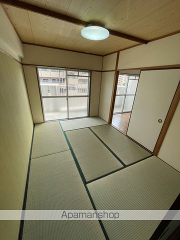 マンション長谷川の内装写真