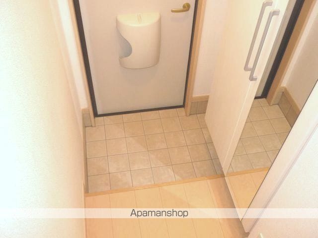 グリーン ワールドIIの内装写真
