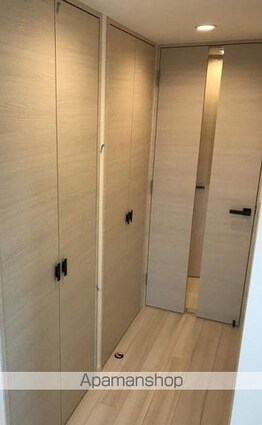 レガリス三軒茶屋[1K/25.8m2]の収納