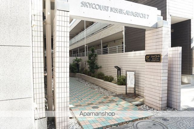 スカイコート西川口第7の玄関写真
