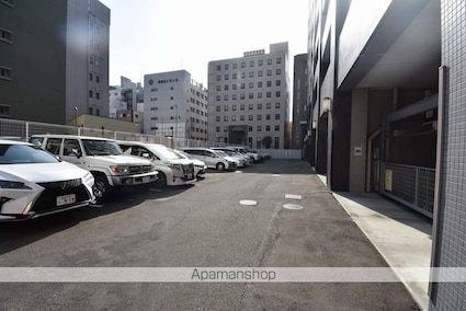 ドゥーエ仙台イースト[2LDK/59.59m2]の駐車場