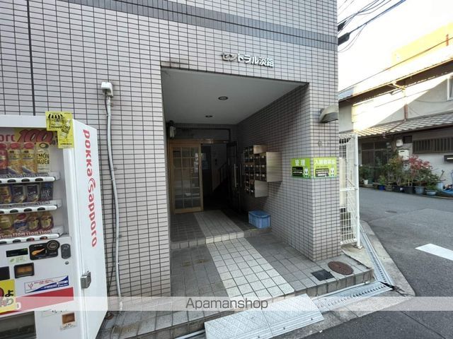 セントラル淡路の玄関写真