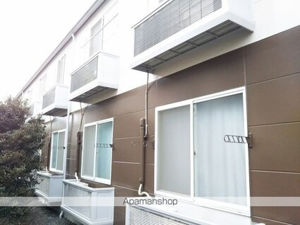 レオパレスクエスタ[1K/26.08m2]のバルコニー